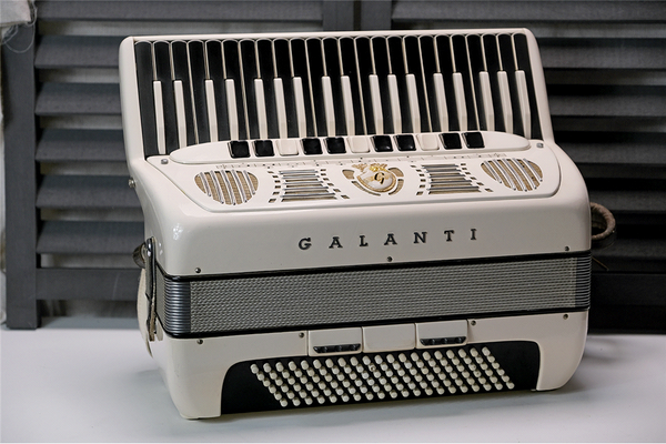 Galanti 120 bas accordeon   (Occ.)